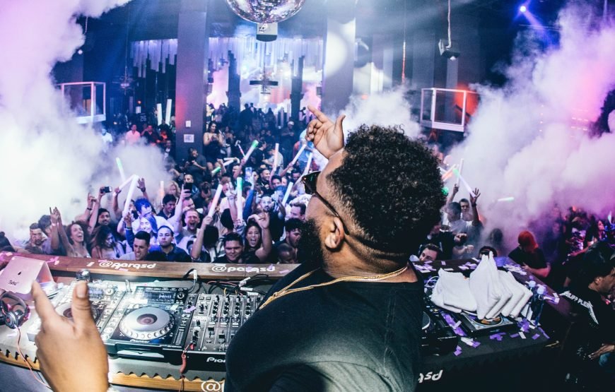 Volunteer in Big Mammals Conservation, Tsavo Ecosystem, Kenya – Starting 2 Wks