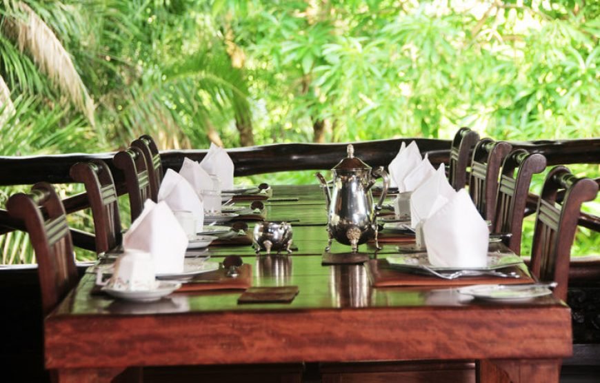 3 Days / 2 Nights Meru National Park Safari