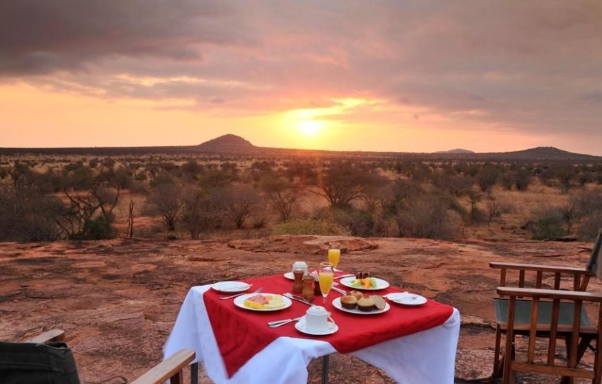 3 Days / 2 Nights Tsavo East and West Safari from Nairobi