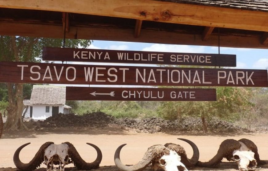 3 Days / 2 Nights Tsavo East and West Safari from Nairobi