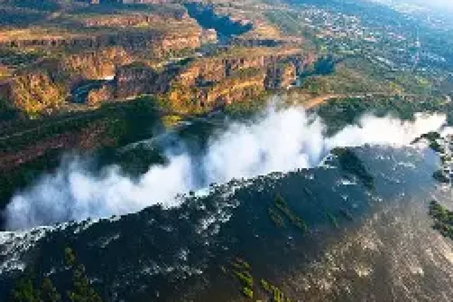 Mosi-oa-Tunya National Park Overnight Safari (1 Day / 2 Nights)